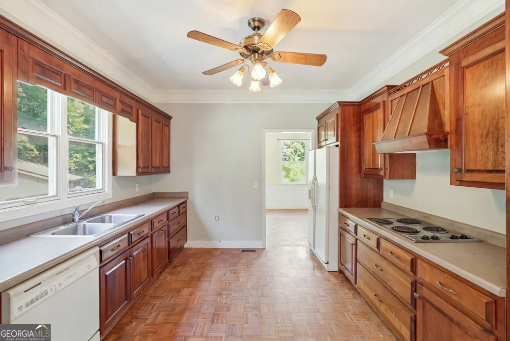 1100 Bodie Rayle RD Elberton, GA 30635