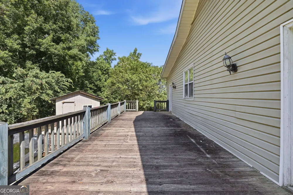 1100 Bodie Rayle RD Elberton, GA 30635