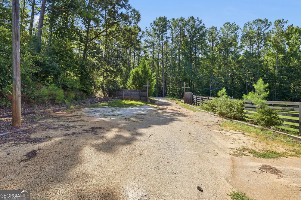 1100 Bodie Rayle RD Elberton, GA 30635