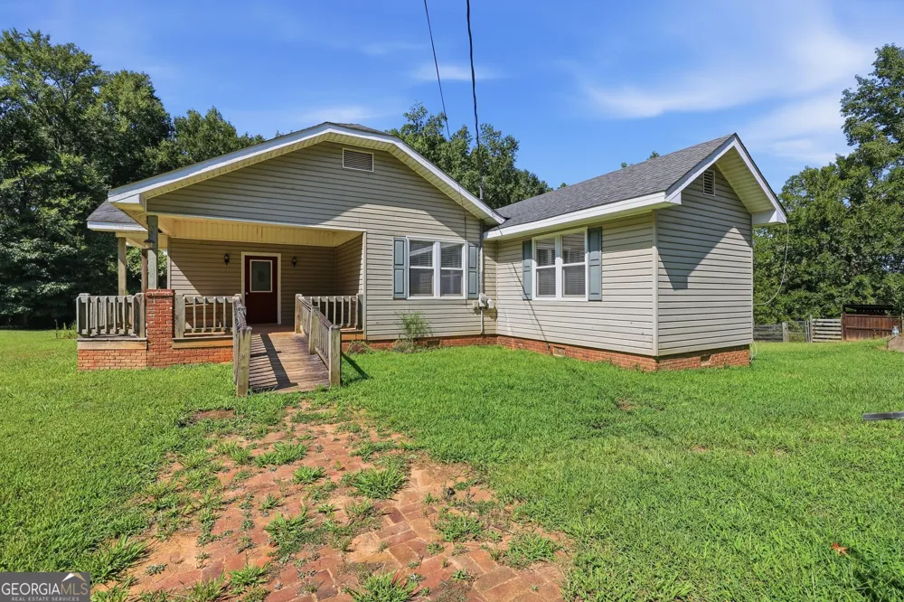 1100 Bodie Rayle RD Elberton, GA 30635