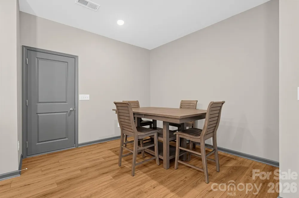 9830 Old Garden Circle Gastonia, NC 28056