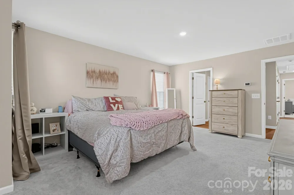 9830 Old Garden Circle Gastonia, NC 28056