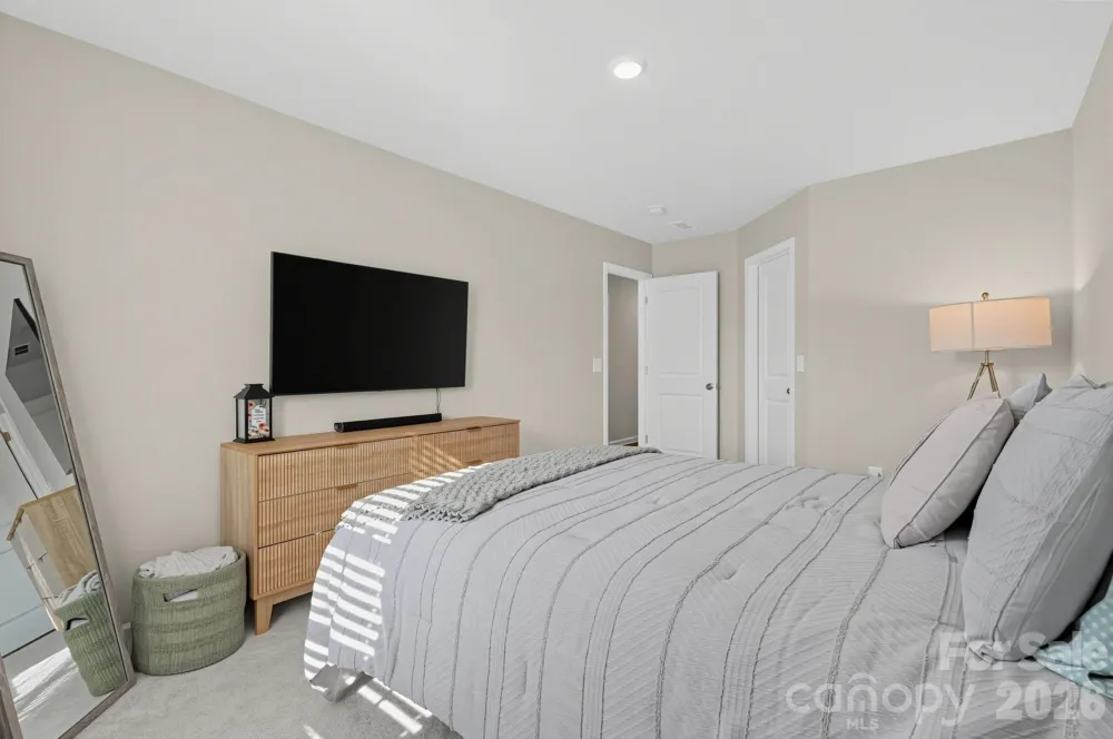 9830 Old Garden Circle Gastonia, NC 28056