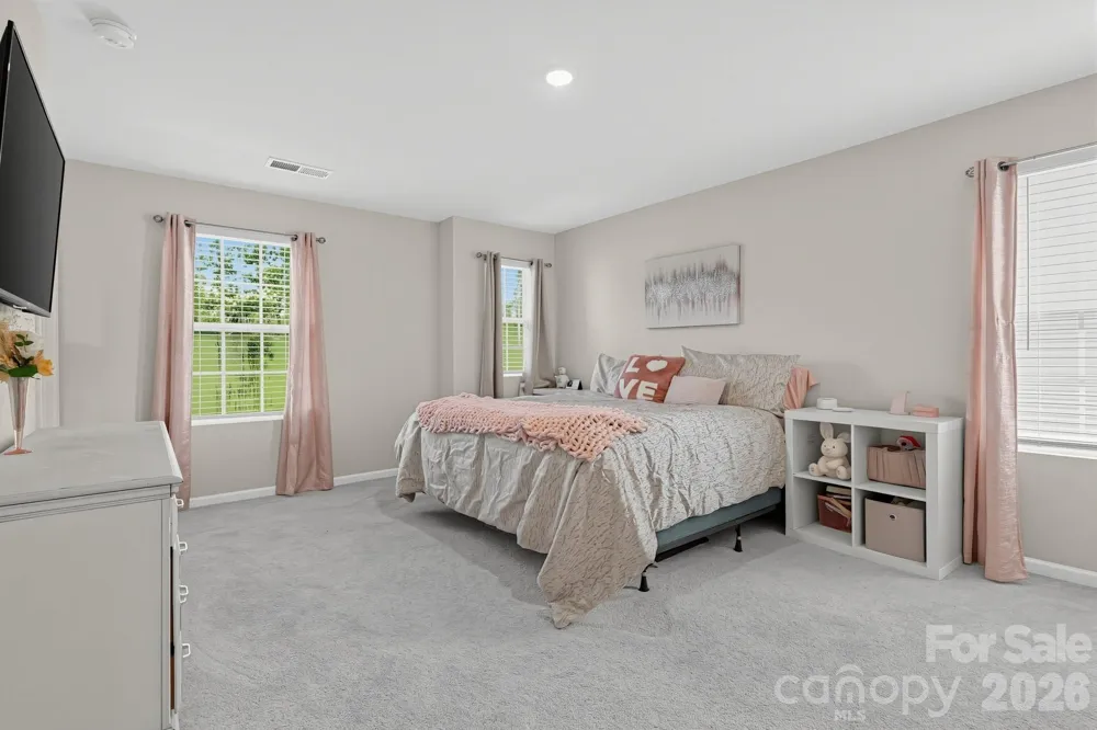 9830 Old Garden Circle Gastonia, NC 28056