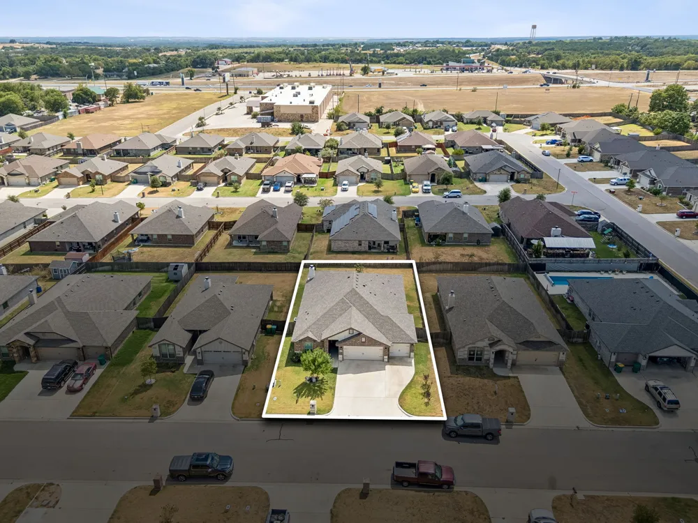3317 James Ridge Drive Belton, TX 76513