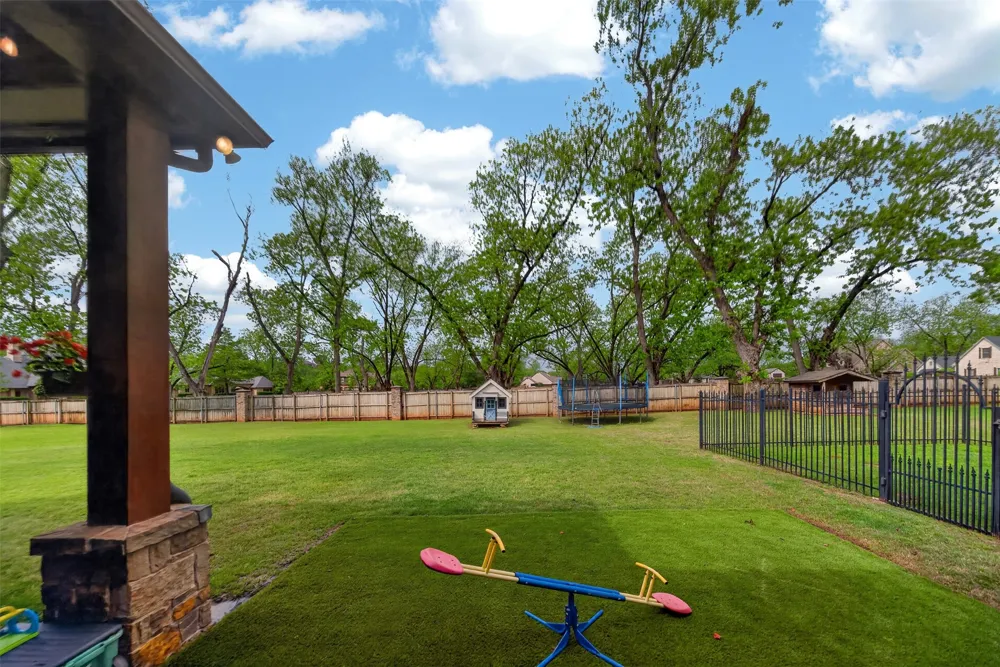 314 Hines Crossing Bullard, TX 75757