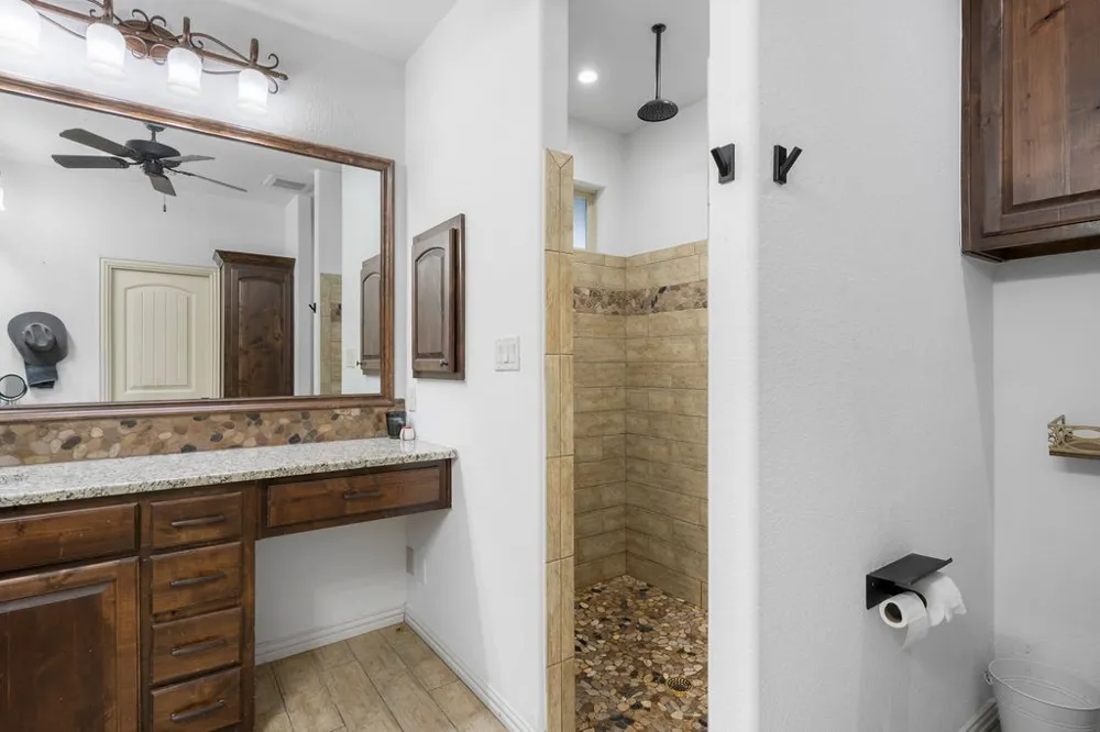 4069 S Fm 730 Decatur, TX 76234