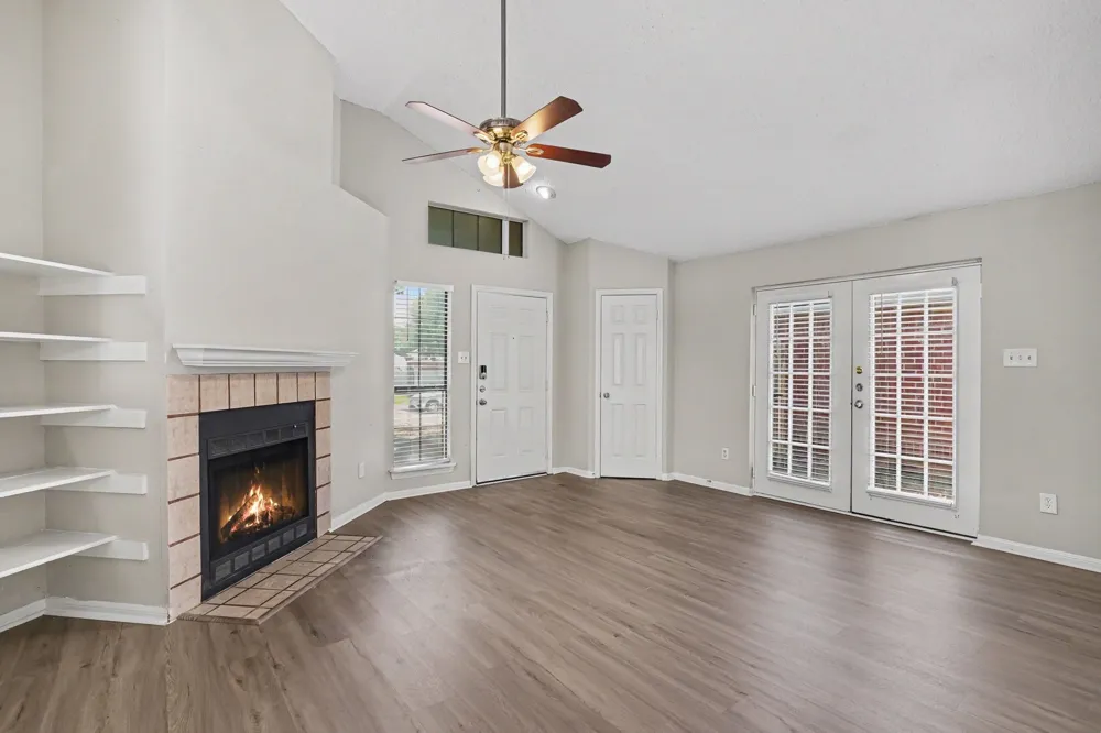 4747 Poppy Drive E Fort Worth, TX 76137
