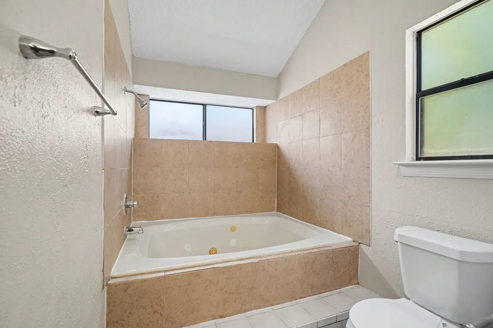 4747 Poppy Drive E Fort Worth, TX 76137