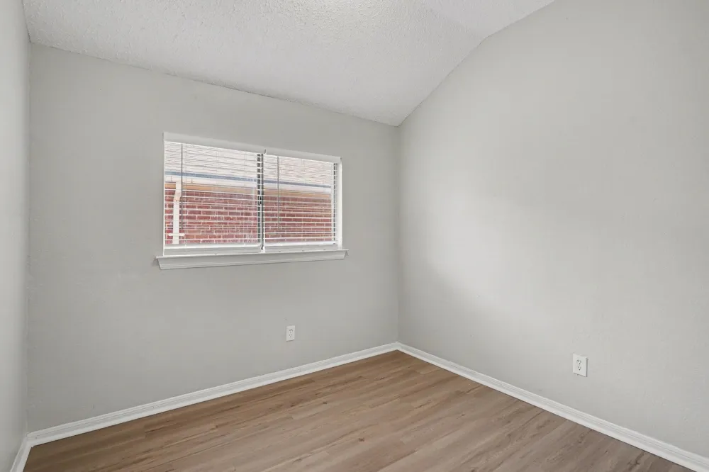 4747 Poppy Drive E Fort Worth, TX 76137