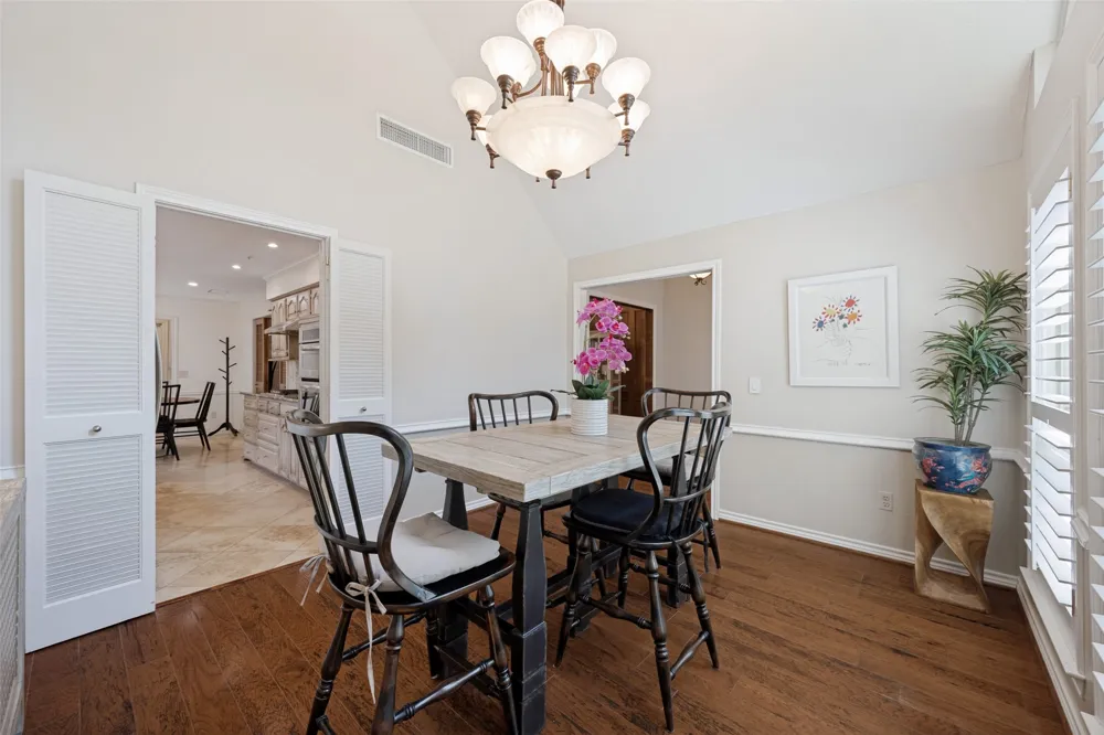 6223 Fox Trail Dallas, TX 75248