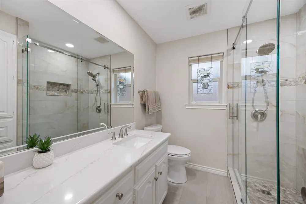 6223 Fox Trail Dallas, TX 75248