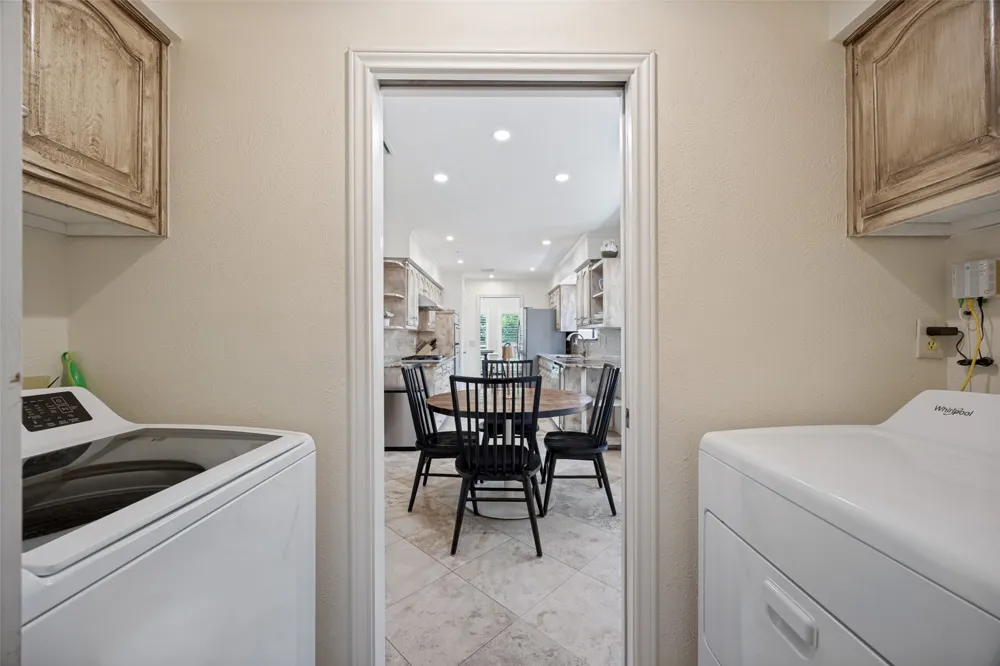 6223 Fox Trail Dallas, TX 75248