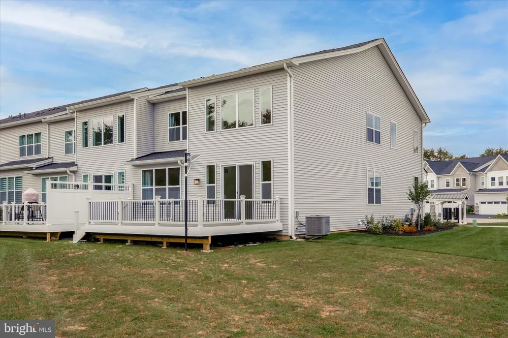674 LEVERING STREET Blue Bell, PA 19422