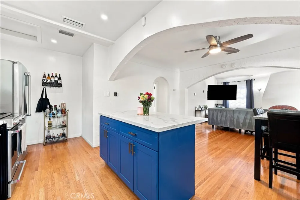 14138 Lemay Street Van Nuys, CA 91405