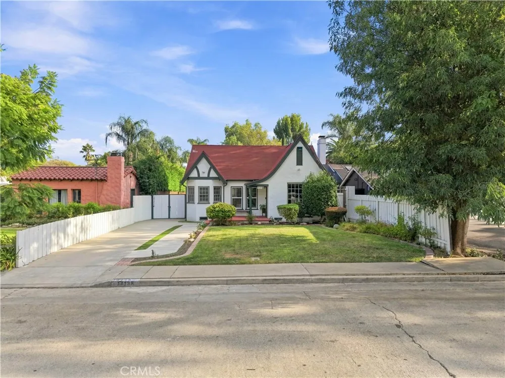 14138 Lemay Street Van Nuys, CA 91405