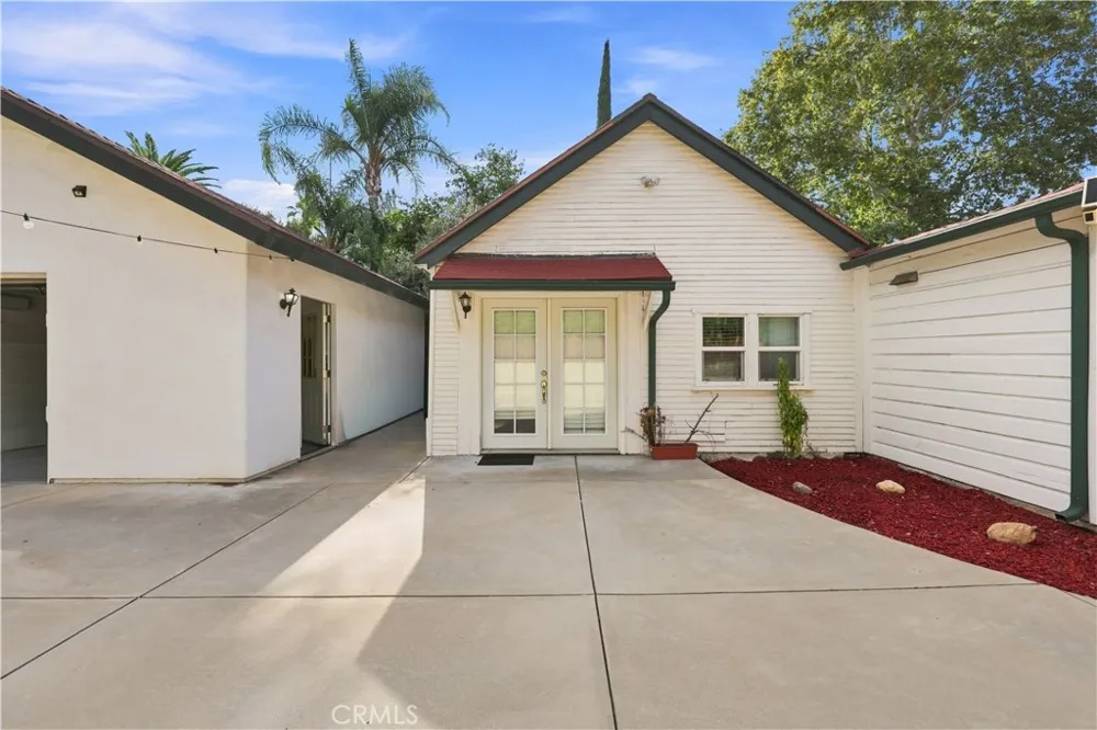 14138 Lemay Street Van Nuys, CA 91405