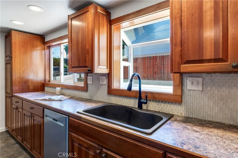 715 Las Ramblas Fallbrook, CA 92028