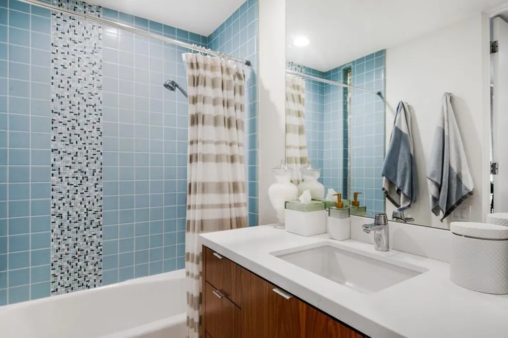 1999 S Joshua Tree Place Palm Springs, CA 92264