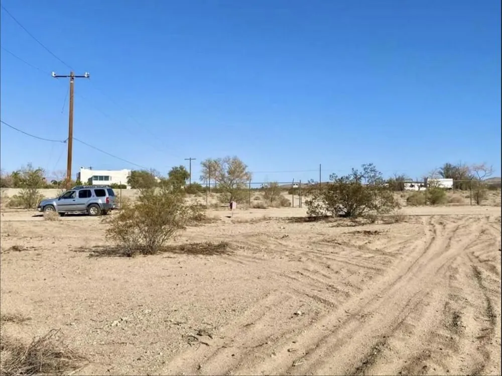 8219 Araby Avenue 29 Palms, CA 92277