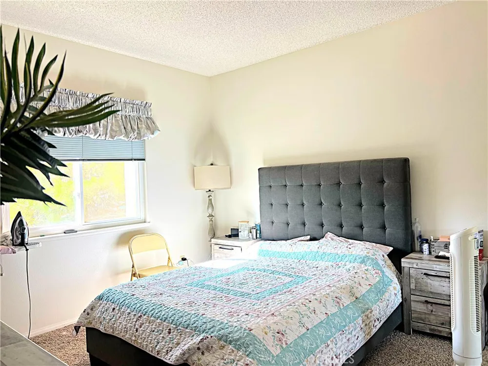 42205 Round Hill Drive Lancaster, CA 93536