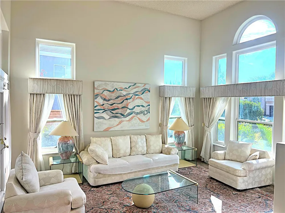 42205 Round Hill Drive Lancaster, CA 93536