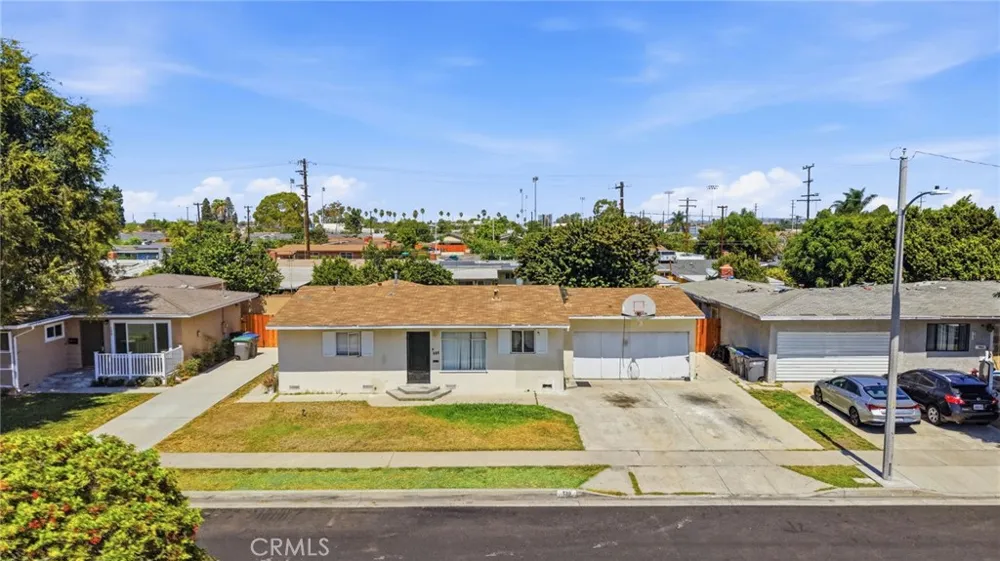 139 E 229th Street Carson, CA 90745