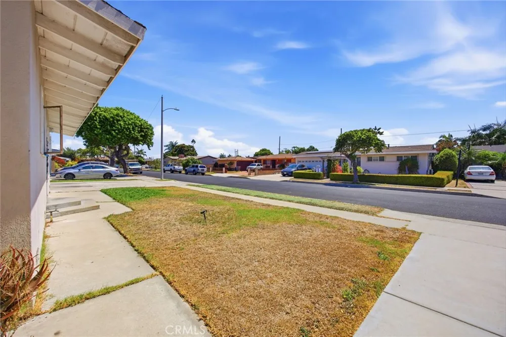 139 E 229th Street Carson, CA 90745