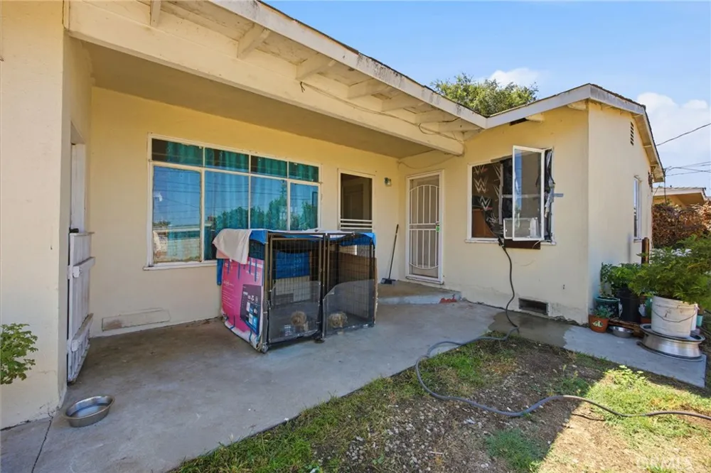 139 E 229th Street Carson, CA 90745