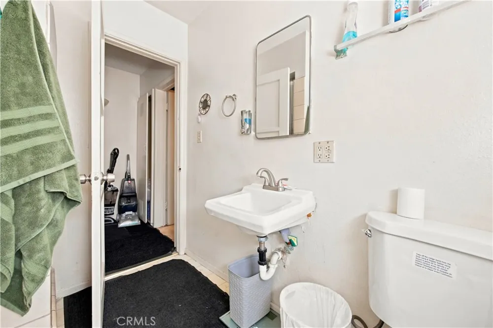 139 E 229th Street Carson, CA 90745