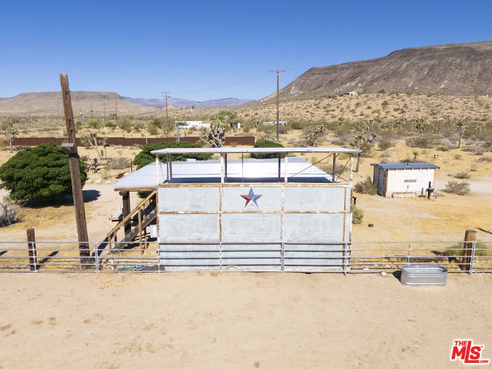 55616 Pipes Canyon Road Yucca Valley, CA 92284