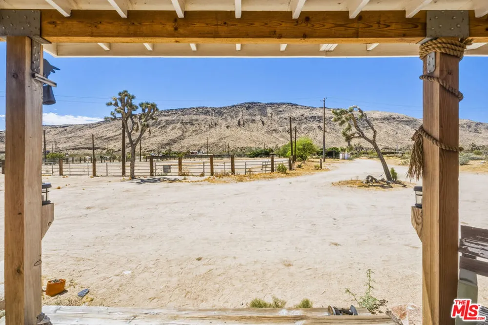 55616 Pipes Canyon Road Yucca Valley, CA 92284