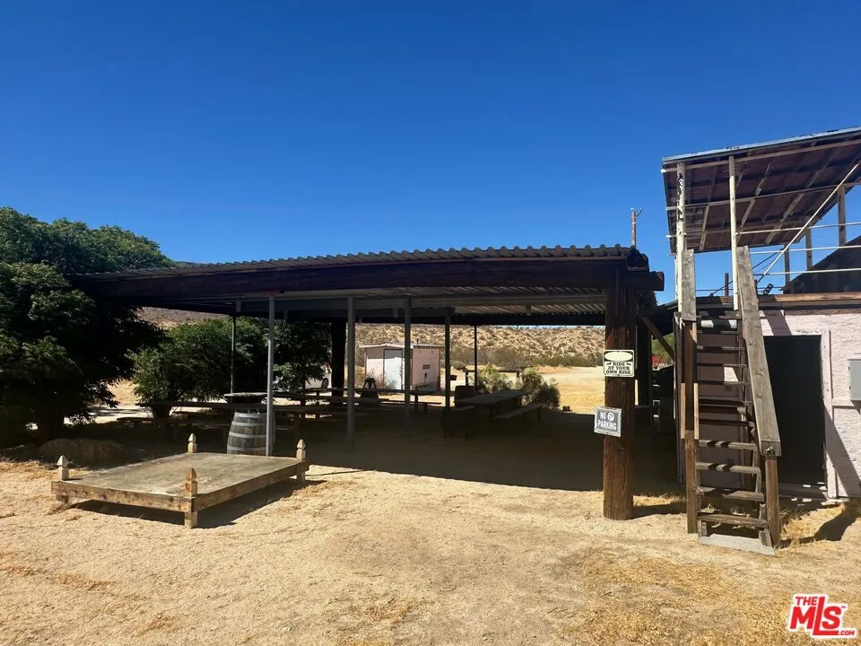55616 Pipes Canyon Road Yucca Valley, CA 92284