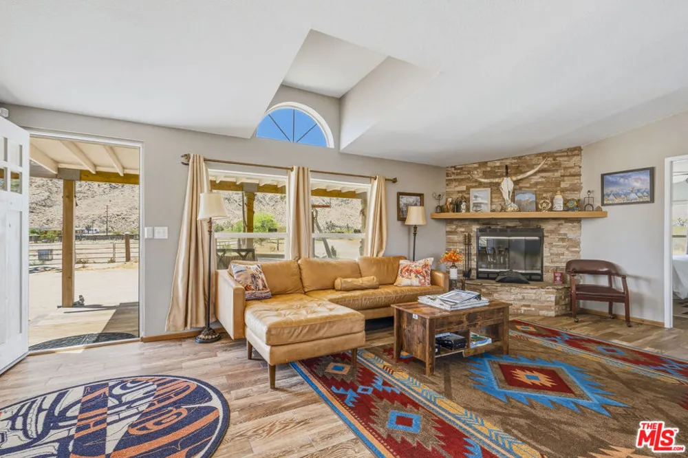 55616 Pipes Canyon Road Yucca Valley, CA 92284