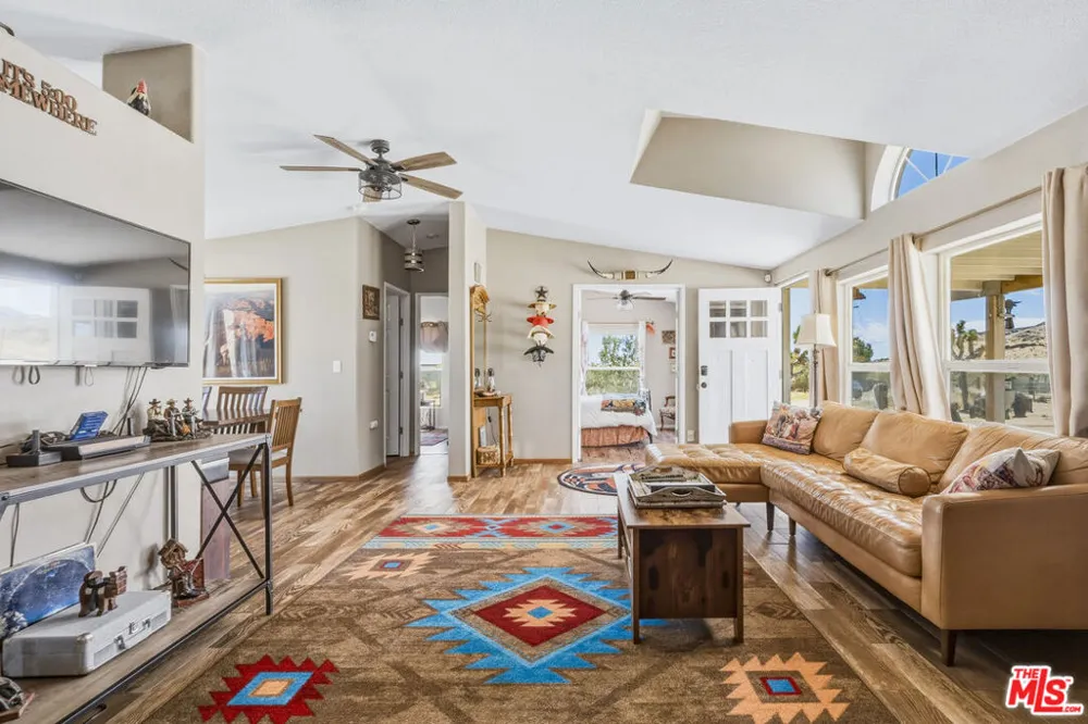 55616 Pipes Canyon Road Yucca Valley, CA 92284