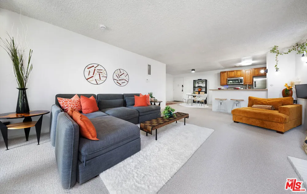 6405 Green Valley Circle #209 Culver City, CA 90230