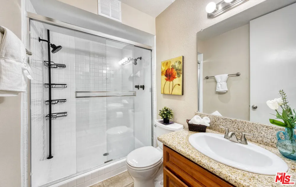 6405 Green Valley Circle #209 Culver City, CA 90230