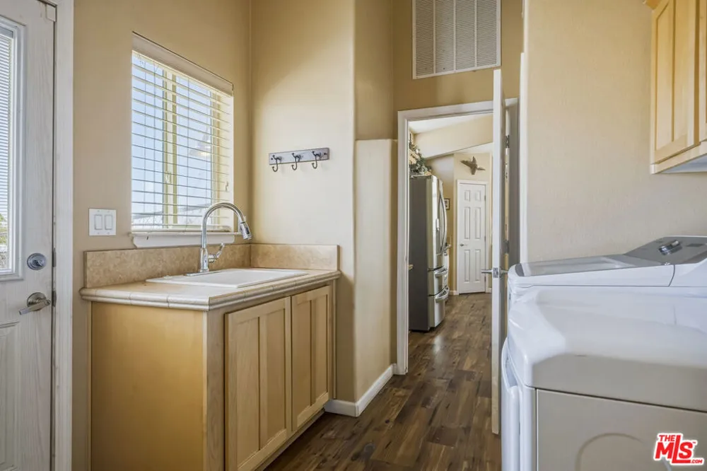 55626 Pipes Canyon Road Yucca Valley, CA 92284