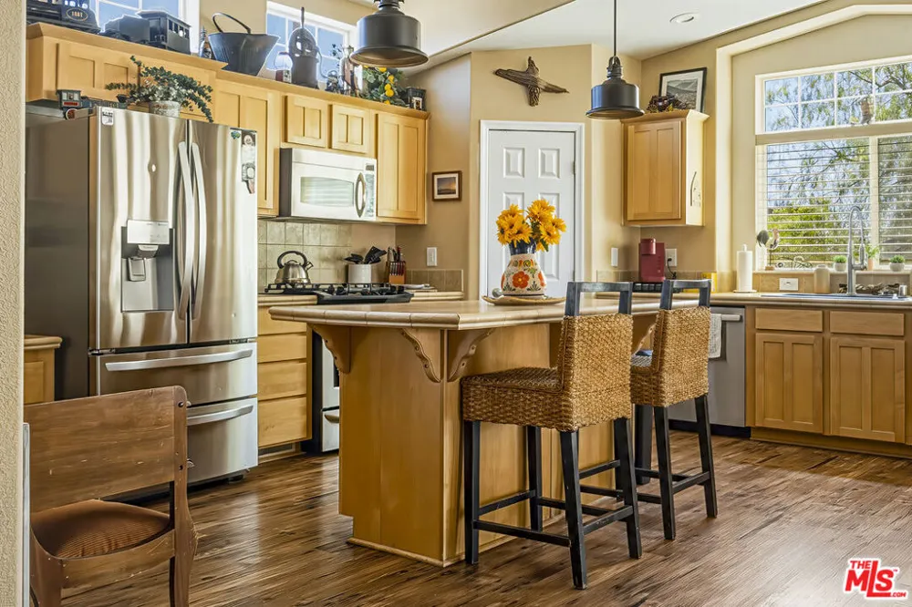 55626 Pipes Canyon Road Yucca Valley, CA 92284