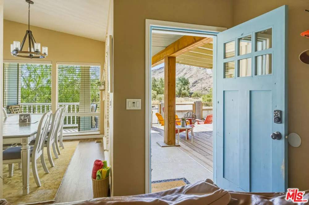 55626 Pipes Canyon Road Yucca Valley, CA 92284