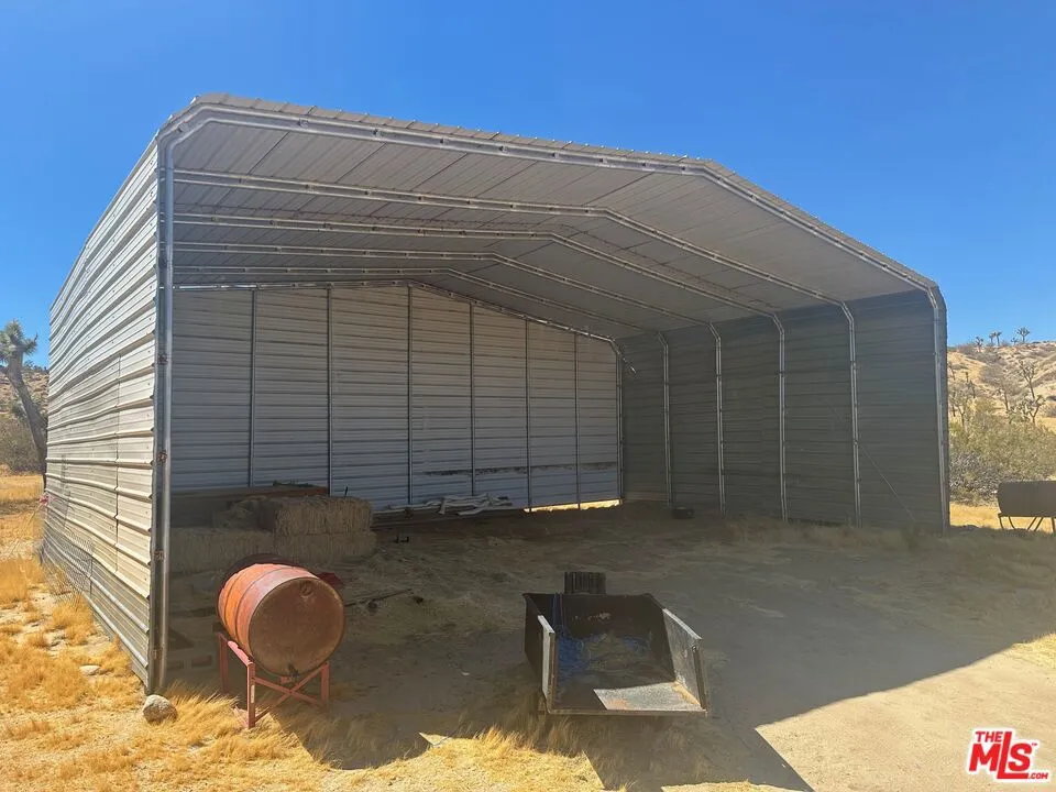 55626 Pipes Canyon Road Yucca Valley, CA 92284