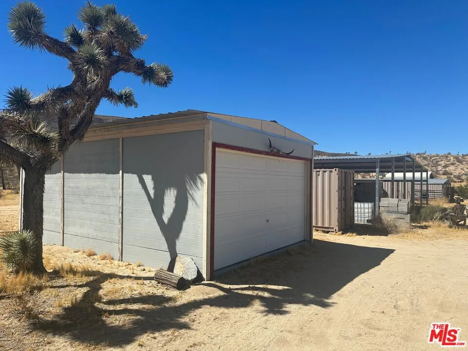 55626 Pipes Canyon Road Yucca Valley, CA 92284
