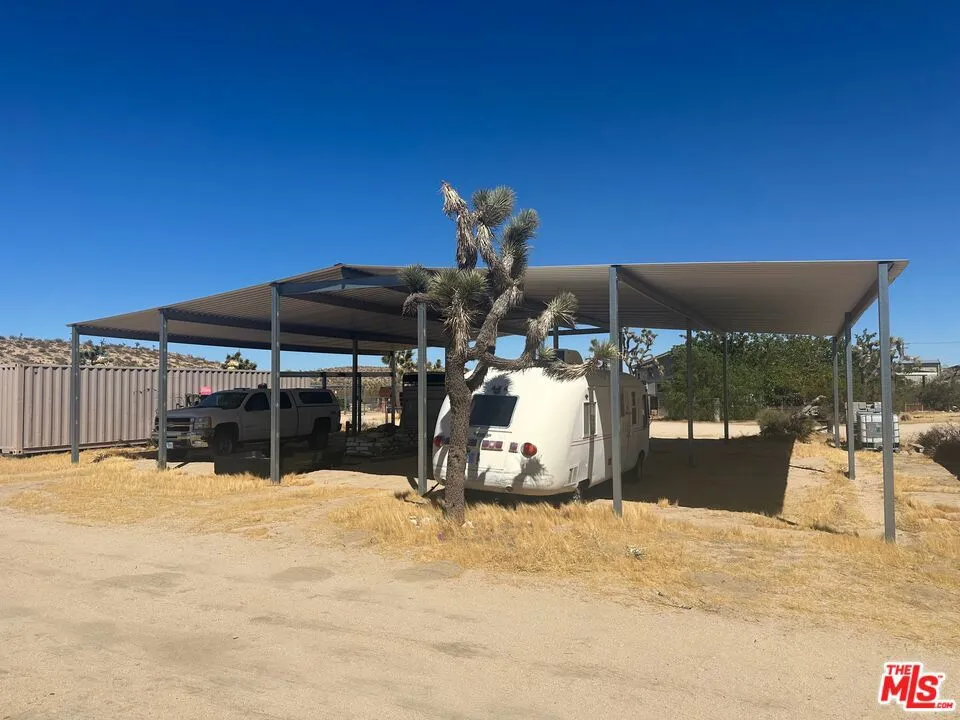 55626 Pipes Canyon Road Yucca Valley, CA 92284