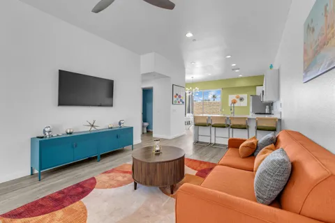 218 Sandy Point Trail