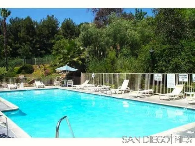 11329 Avenida Los Lobos San Diego, CA 92127