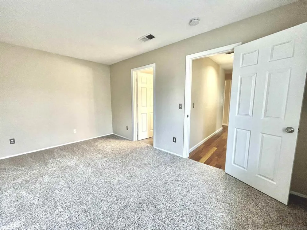 11329 Avenida Los Lobos San Diego, CA 92127