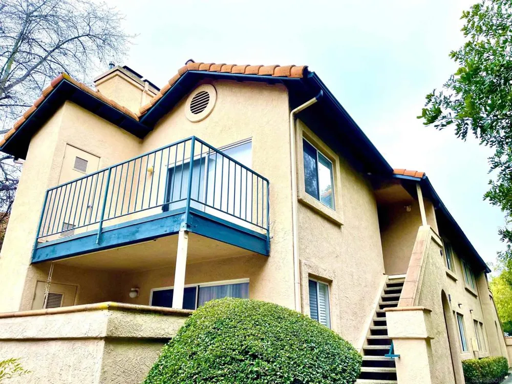 11329 Avenida Los Lobos San Diego, CA 92127