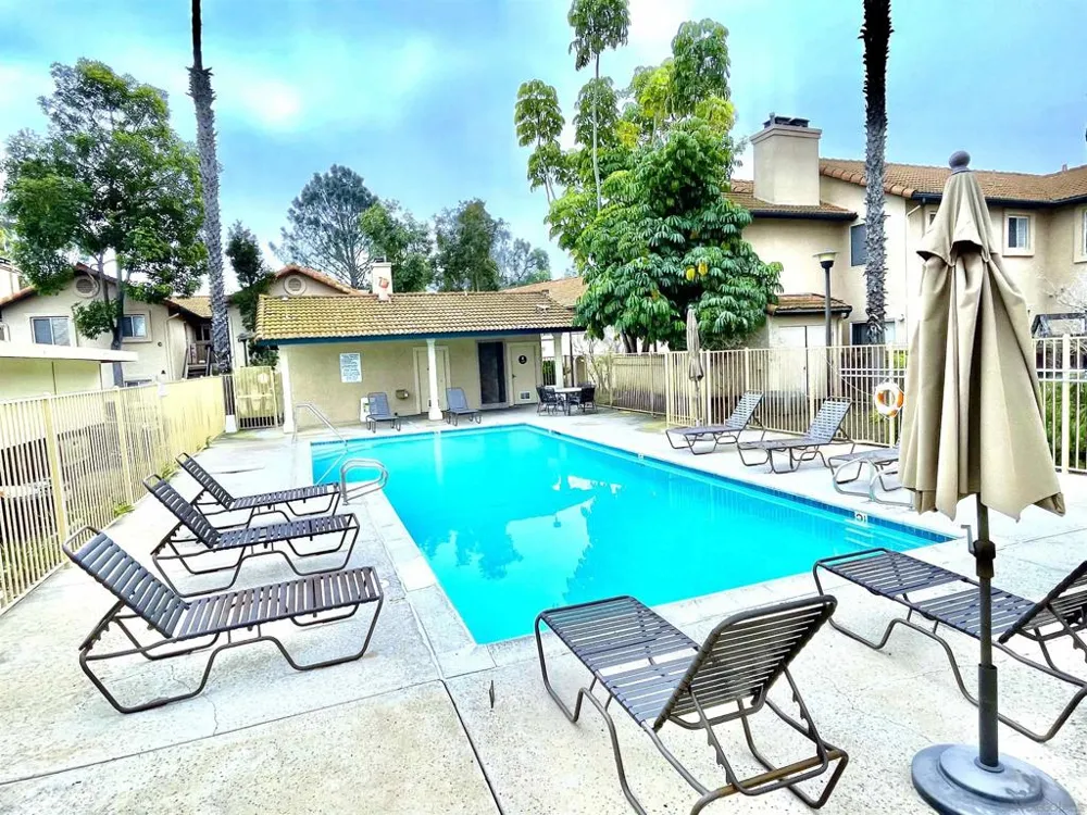 11329 Avenida Los Lobos San Diego, CA 92127
