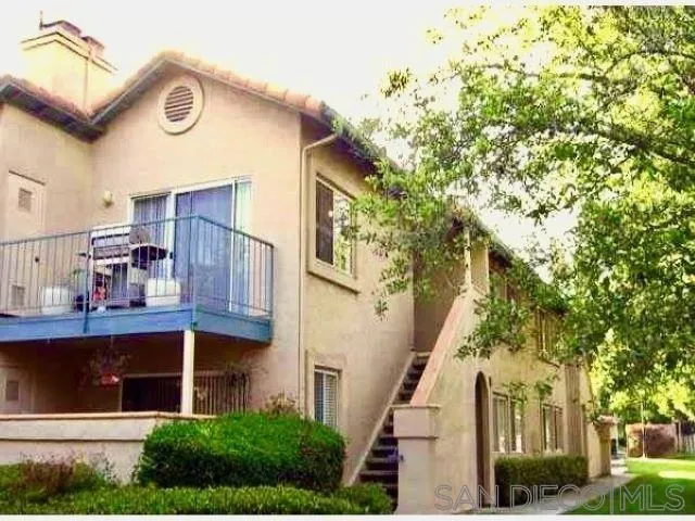 11329 Avenida Los Lobos San Diego, CA 92127