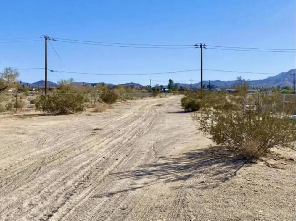 8216 Araby Street 29 Palms, CA 92277